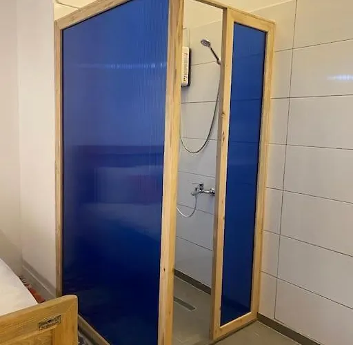 Apartment Nature Of Sea In The Center